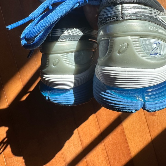 ASICS Gel Nimbus 21 Mid Grey Blue. Women’s Sneakers. - Picture 3 of 5